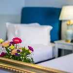 Phoenicia Blue View 4*