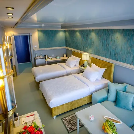 Phoenicia Blue View