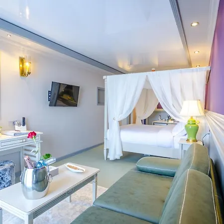 Phoenicia Blue View 4* אולימפ