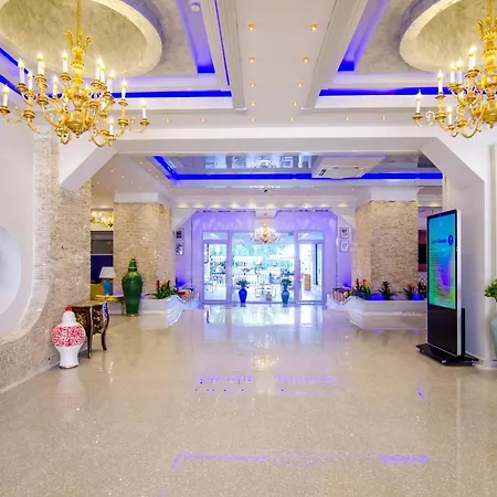 Phoenicia Blue View Отель 4*