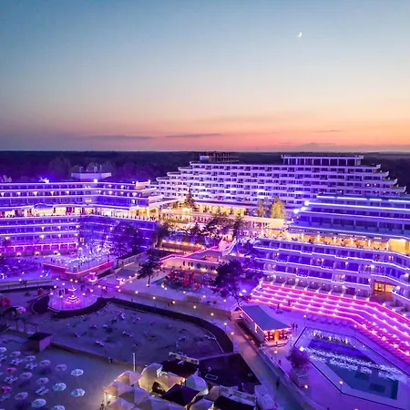 Phoenicia Blue View