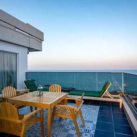 Phoenicia Blue View