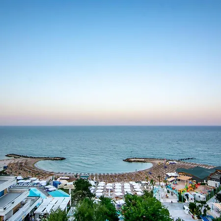 Phoenicia Blue View מלון 4*