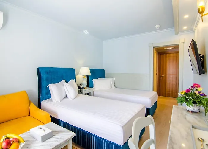 Hotel Phoenicia Blue View 4*